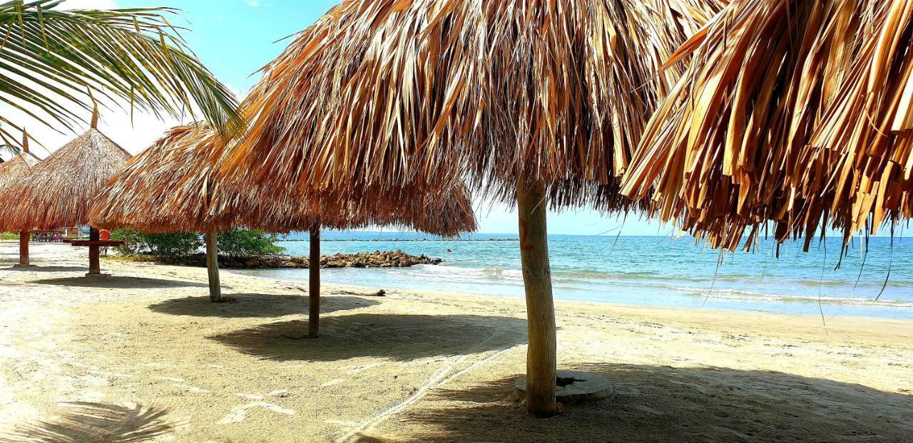 Cabanas La Cuchita Rnt 61621 Coveñas Extérieur photo
